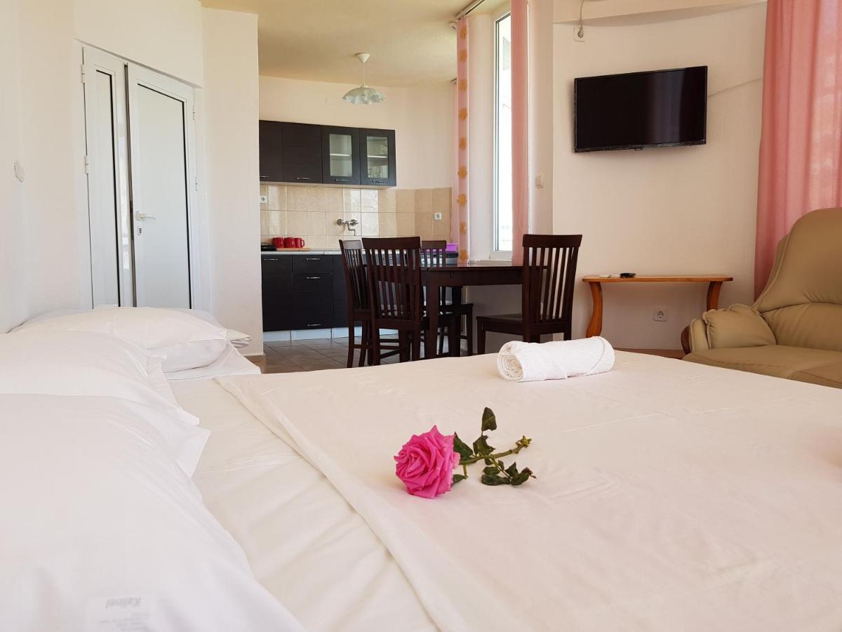 Sunny Island Obzor Hotel ภายนอก รูปภาพ