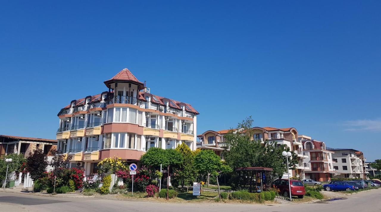 Sunny Island Obzor Hotel ภายนอก รูปภาพ