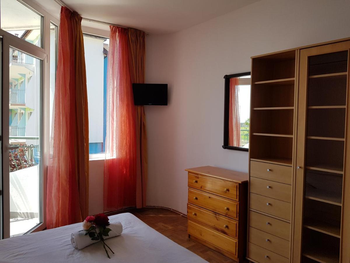 Sunny Island Obzor Hotel ภายนอก รูปภาพ