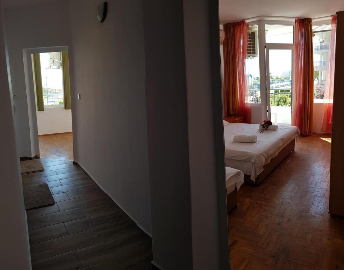 Sunny Island Obzor Hotel ภายนอก รูปภาพ