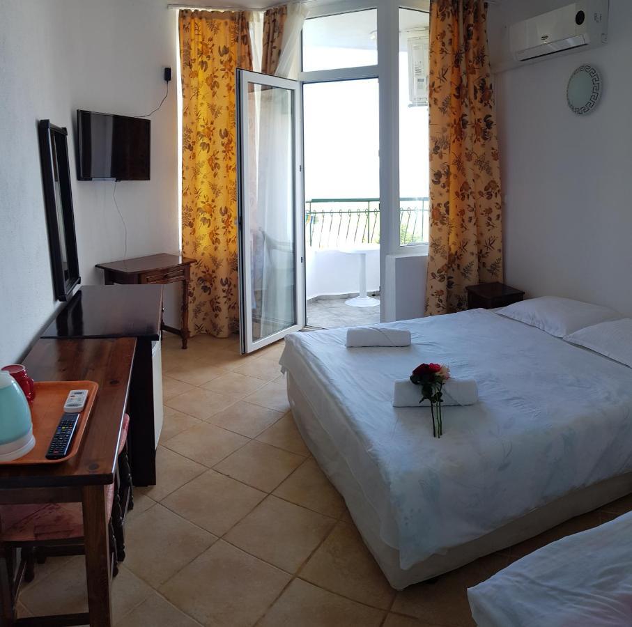 Sunny Island Obzor Hotel ภายนอก รูปภาพ