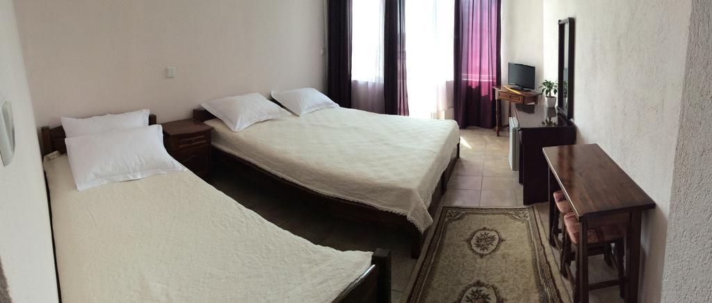 Sunny Island Obzor Hotel ภายนอก รูปภาพ