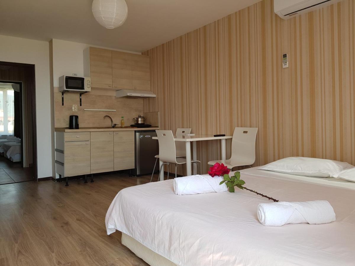 Sunny Island Obzor Hotel ภายนอก รูปภาพ